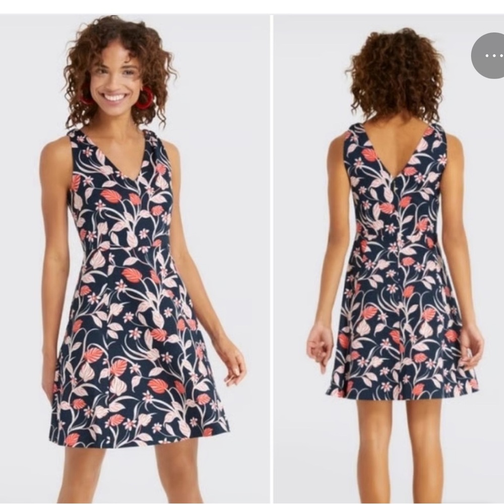 Draper James fit and flare floral size 8